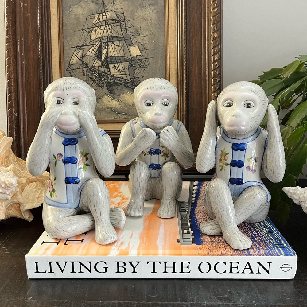 Vintage Chinoiserie 3 Wise Monkeys: See no evil, hear no evil, speak no evil